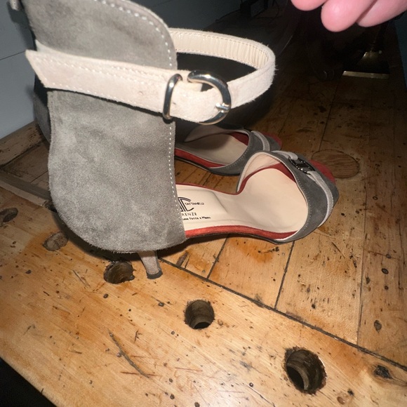 Jennifer Tattanelli Chic Gray and Red Heels
